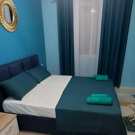 Hidden Gem, Modern 2bedroom, Amazing Terrace-free Parking-your Away From Τίρανα