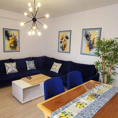 Hidden Gem, Modern 2bedroom, Amazing Terrace-your Away From Apartment