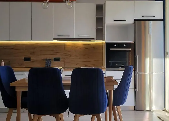 Lägenhet Hidden Gem, Modern 2bedroom, Amazing Terrace-free Parking-your Away From *