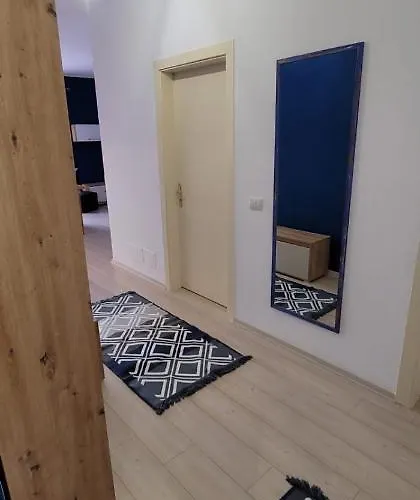 Lägenhet Hidden Gem, Modern 2bedroom, Amazing Terrace-free Parking-your Away From *