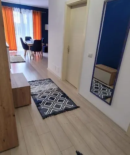 Hidden Gem, Modern 2bedroom, Amazing Terrace-free Parking-your Away From * ティラナ