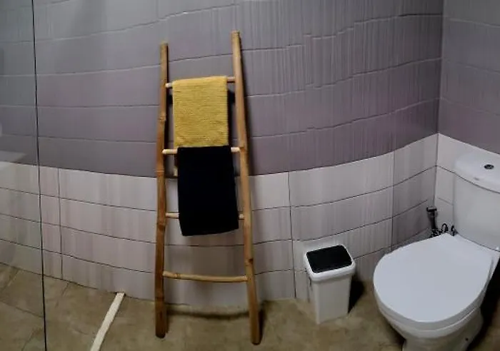 Hidden Gem, Modern 2bedroom, Amazing Terrace-free Parking-your Away From アパート *