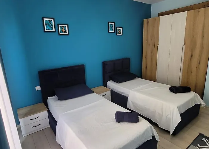 Hidden Gem, Modern 2bedroom, Amazing Terrace-free Parking-your Away From アパート *